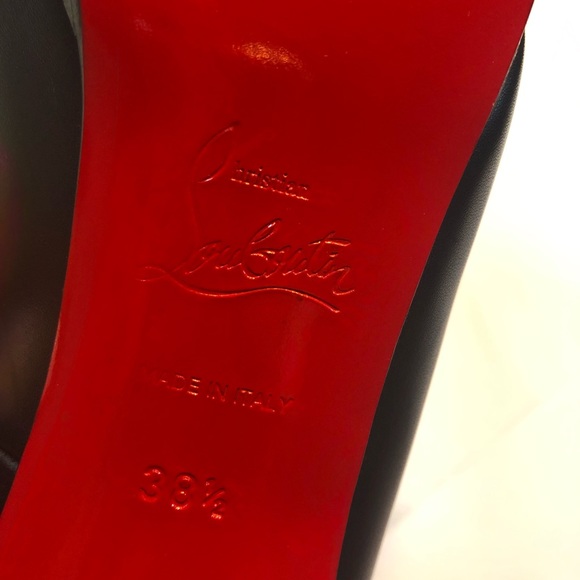 Christian Louboutin Simple Leather Pumps MORE PHOTOS ADDED SOON - Picture 5 of 6